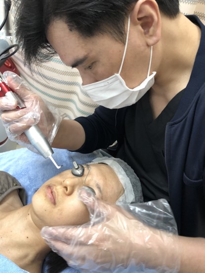 高階抗老 陳裕豪醫師 | 雞尾酒技術除斑抗老